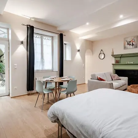 Maison Des Moines Terrasse & Confort * Valence (Drome)